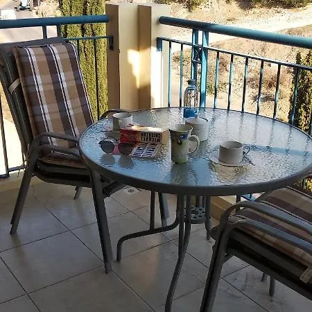 Διαμέρισμα Regina Gardens Near The Beach-tim And Nik